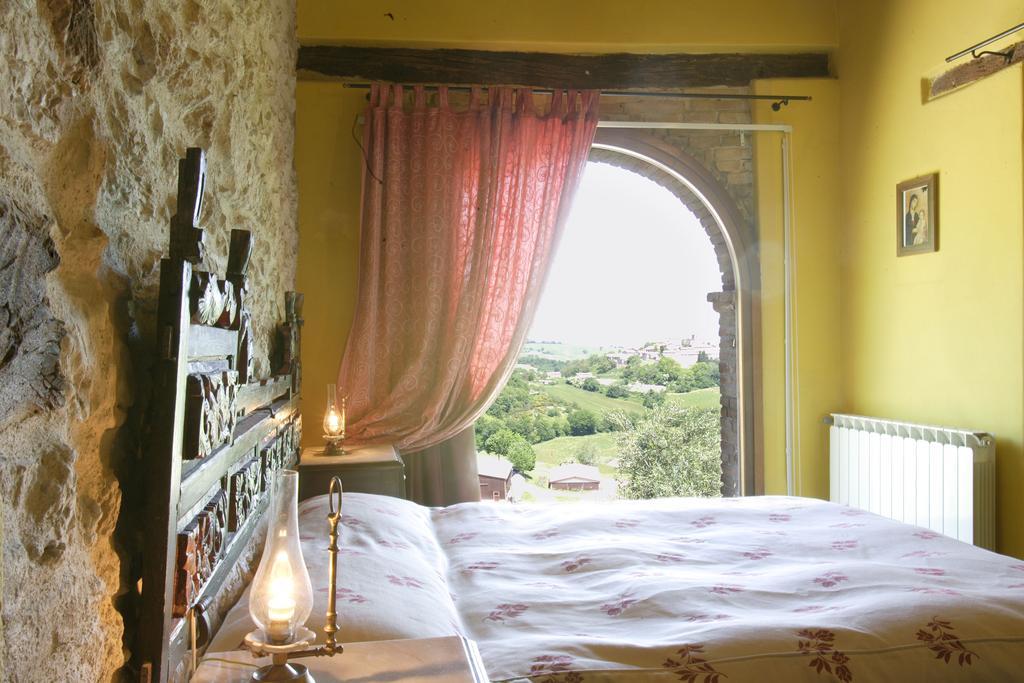 Vila Il Giardino Degli Ulivi Castelraimondo Exteriér fotografie